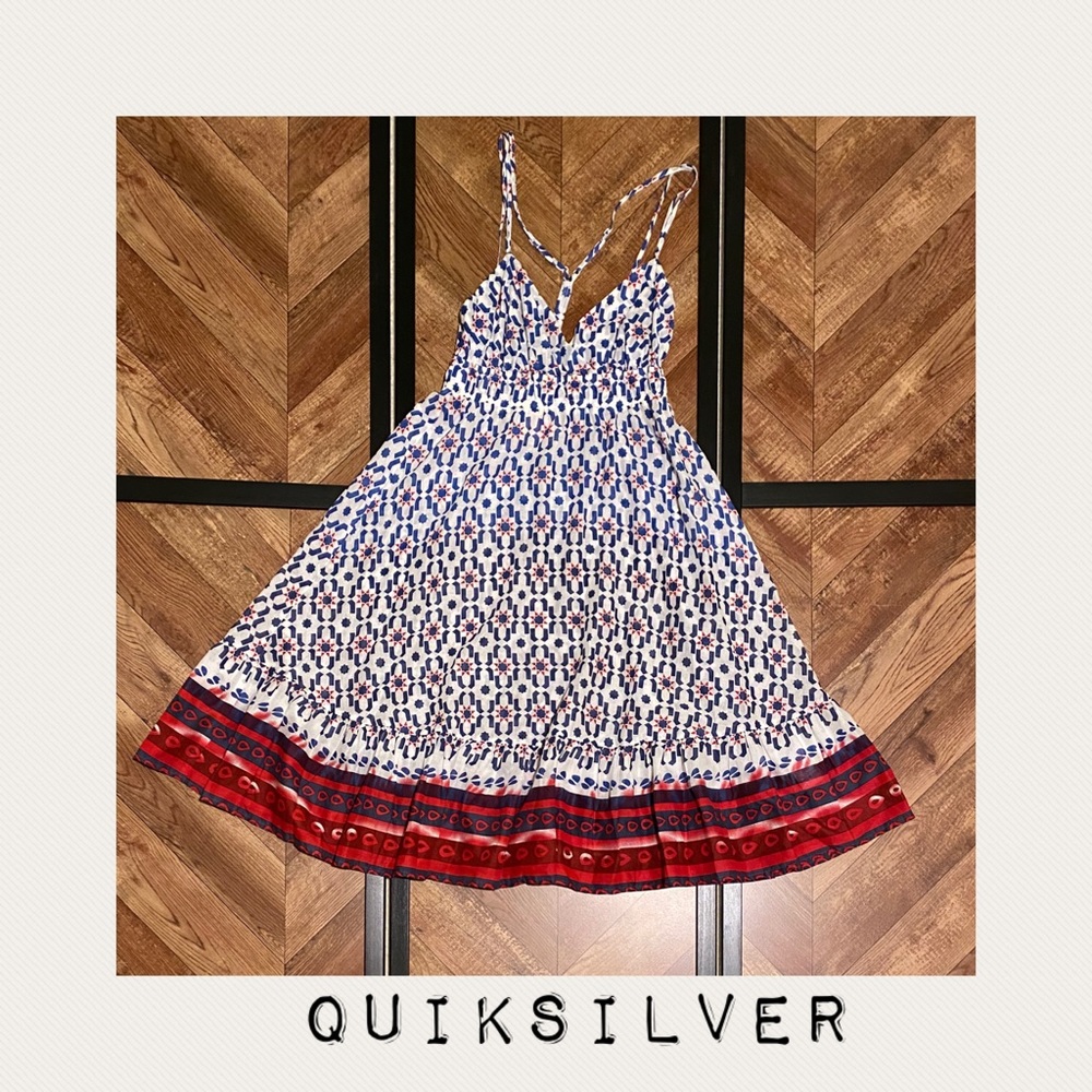 QUIKSILVER (NWT) - “Coast Dress” - Size Small